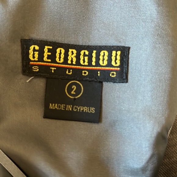 Silver Crinkle Taffetta Gown Spaghetti Straps - Picture 8 of 8